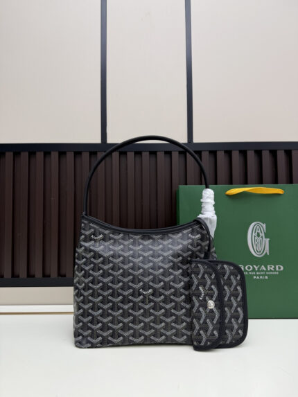 GOYARD Underarm Bag Lightweight and versatile  Black