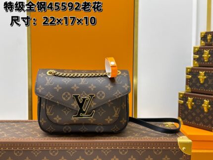 LV M45592 Monogram with Red Interior  NeoMonceau Handbag