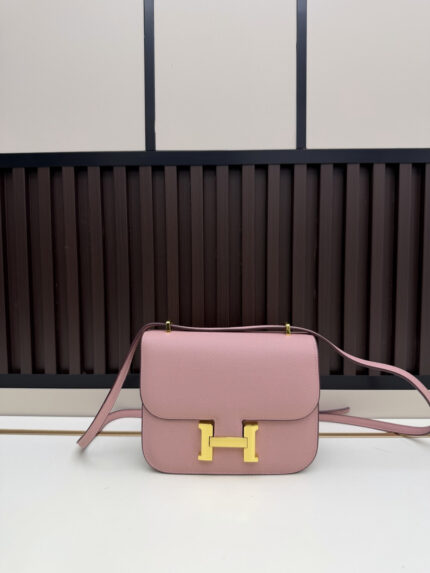 Hermès small Constance bag Pink version