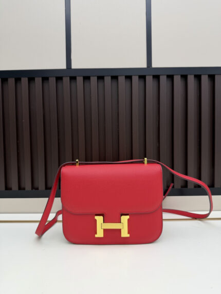 Hermès small Constance bag Red