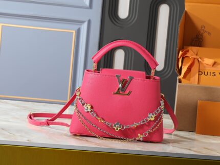 LOUIS VUITTON Capucines Medium Size Handbag  Fuchsia
