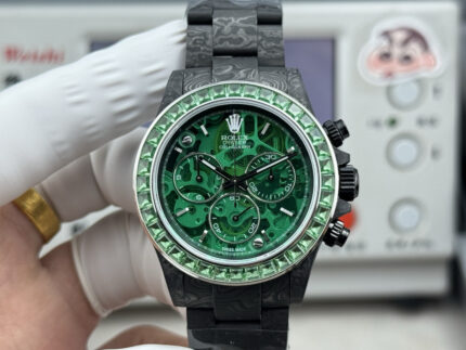 ROLEX Cosmograph Daytona Carbon Fiber Custom Edition