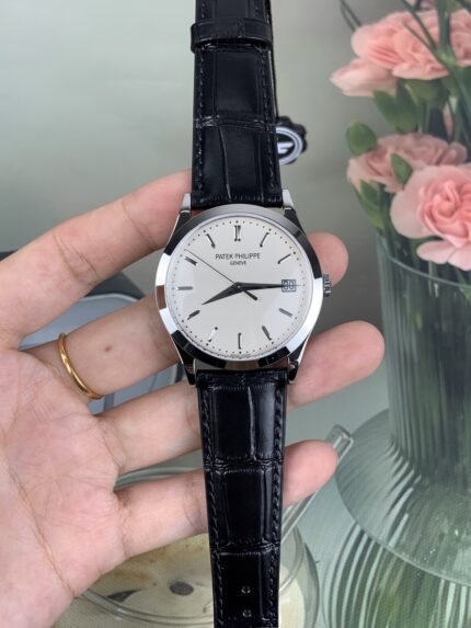 GR Presents the Patek Philippe Calatrava Series