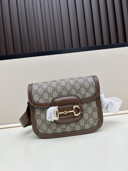 Gucci Small size authentic version of the Saddle Bag
