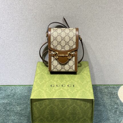 𝙂𝙪𝙘𝙘𝙞 𝙃𝙤𝙧𝙨𝙚𝙗𝙞𝙩 Phone bag